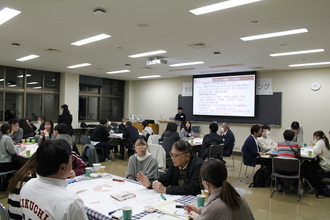 写真：意見交換会の様子4