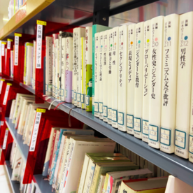 5階図書コーナー