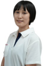 老人介護保険施設ケアホームやすみ　介護職員　高橋朋子　さん