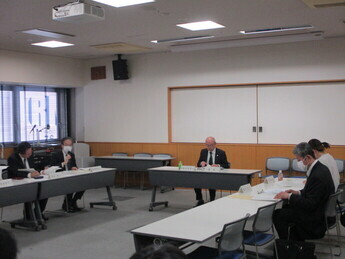 令和7年度第2回盛岡広域連携中枢都市圏ビジョン懇談会の様子