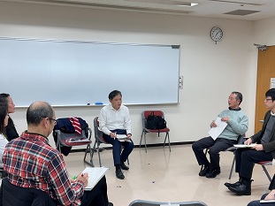 懇談会の様子