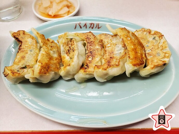 焼き餃子の写真を掲載しています。