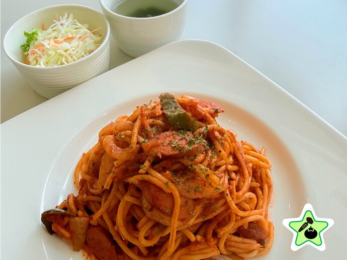 パスタセットの写真を掲載しています。