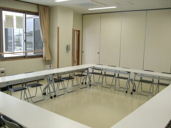 見前南地区公民館研修室