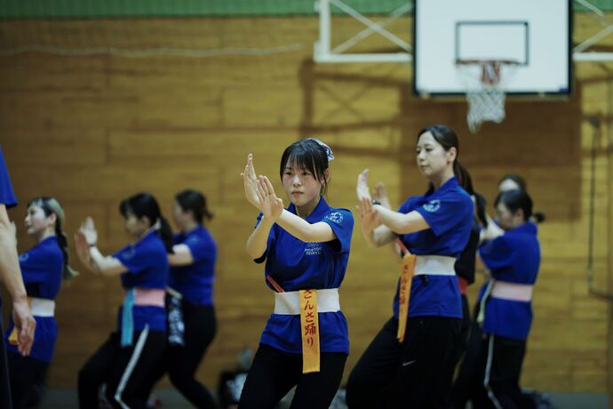 さんさ踊りの練習