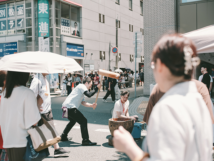 餅つきの様子