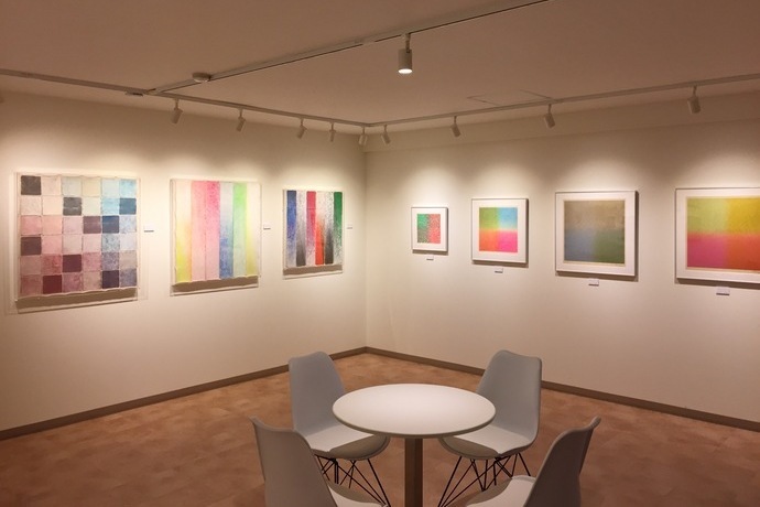写真：implexus art gallery（インプレクサスアートギャラリー）外観（690×460）